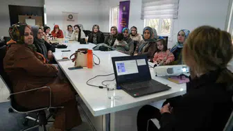 Diyarbakır'da kadınlara meme kanserinde erken tanı ve tarama yöntemleri anlatıldı