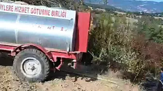 Hisarcık Halifeler köyünde ot yangınına köylüler müdahale etti