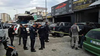 Kayseri'de oto tamircisinde silahlı kavga: Biri ağır 3 yaralı
