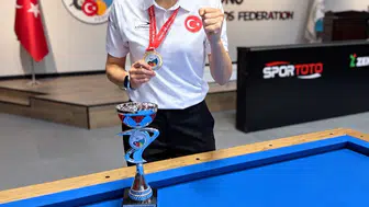 Dünya şampiyonu Güzin Müjde Karakaşlı Türkiye Şampiyonası'nda üst üste üçüncü kez zirvede