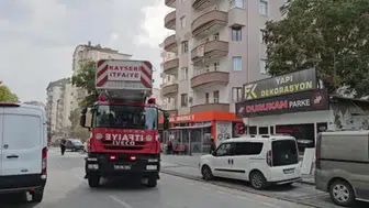 Kayseri'de 9 katlı binanın çatı katında yangın çıktı
