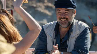 Ata Demirer yeni filmi Pervaneler için Ayvalık'ta sete çıktı