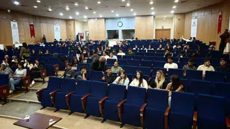 Muş’ta üniversite öğrencilerine uygulamalı afet eğitimi verildi