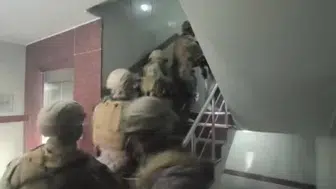 İstanbul'da uluslararası dolandırıcılık operasyonunda 62 şüpheli adliyeye sevk edildi