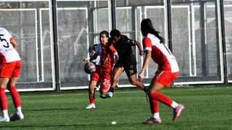 Kayseri Kadın Futbol Kulübü sahasında Ünye Kadın FK ile puanları paylaştı