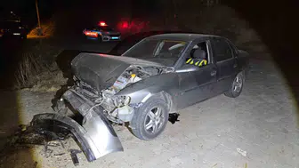 Nazilli'de uçuruma yuvarlanan sürücü itfaiye tarafından kurtarıldı