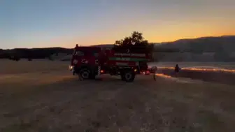 Hisarcık'ta çıkan anız yangını 1 hektar alanı zararlaştırdı