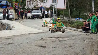 Çamlıhemşin'de 16. Laz Ralli heyecanı: Tahta arabalarla zorlu mücadele