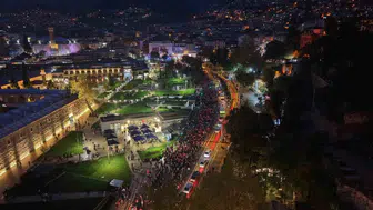 Bursa'da 103. yıl dönümü coşkusu kortej yürüyüşü ve Berkay konseriyle yaşandı