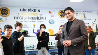 Aliağa'da öğrencilere teknoloji odaklı FCL sınıfı açıldı