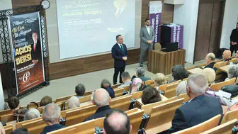 Tokat'ta rektör, öğrencisi eski öğretmenine ilk dersi verdi