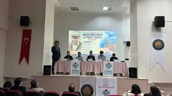 Cengiz Dağcı paneli Anadolu İmam Hatip Lisesi'nde gerçekleştirildi