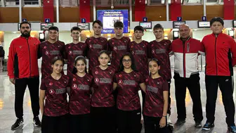 15 yaş altı badminton milli takımı Avrupa Şampiyonası öncesi Erzincan'da kamp yaptı