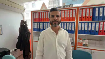 Taksici, fazla para gönderen müşterisini bulup 9 bin 900 lirayı iade etti