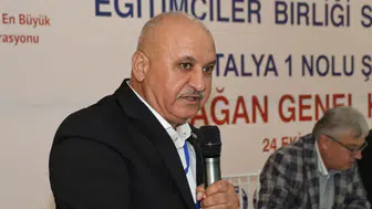 Eğitim-Bir-Sen Antalya Şubesi genel kurulunda Eyüp Bülent Miran güven tazeledi