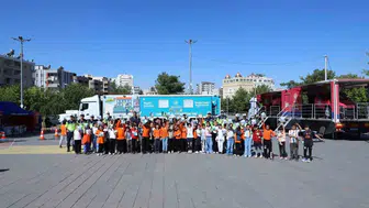 Mardin'de jandarma çocuklara trafik eğitimi verdi