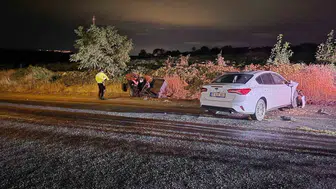 Gaziantep’te otomobil ile traktör çarpıştı: 3 kişi yaralandı