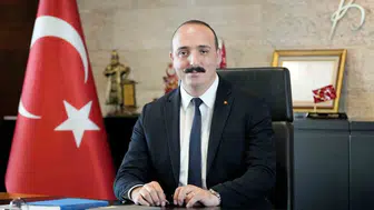 Alanya ve Konyaaltı belediye başkanları CHP'den istifa etti