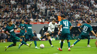 Beşiktaş ve Kocaelispor arasında golsüz eşitlik devam ediyor