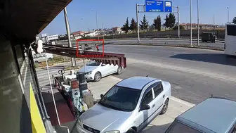 Otomobil ile motosiklet çarpıştı: İki kişi yaralandı