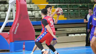 Muğla'da gençler basketbol ilçe birinciliği için parkede