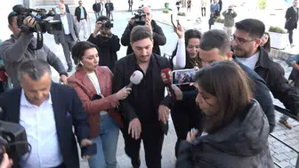 Güllü davasının ilk duruşması için oğlu Tuğberk Yalova Adliyesi’nde hazır bulundu