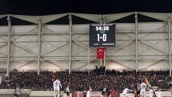 Altay, Eskişehirspor'a 4-1 mağlup olarak 3 maçlık serisini kaybetti