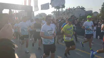 Lykos yarı maratonunda binlerce kişi parkura çıktı