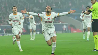 Yunus Akgün Lille deplasmanında 65 saniyede Galatasaray tarihine geçti