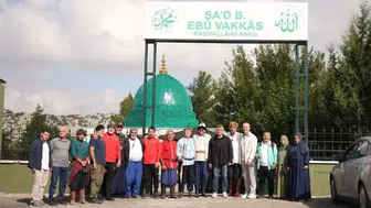 Okçulardan vefa ziyareti: Sa'd bin Ebi Vakkas makamında dualarla anıldı