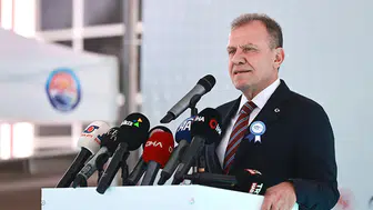 Vahap Seçer neden gözaltına alındı? Mersin Büyükşehir Belediye Başkanı kimdir, kaç doğumlu ve nereli, hangi görevlerde bulundu?