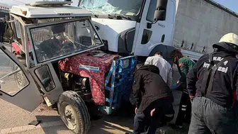 Tokat'ta tır ile traktör çarpıştı: 2 kişi yaşamını yitirdi