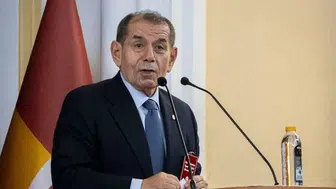 Derbi zaferine dev ödül: Dursun Özbek soyunma odasında primi resmen duyurdu