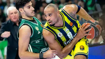 Fenerbahçe’nin galibiyet serisi Atina’da bitti: Panathinaikos farkı açtı