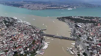 İstanbul valiliği'nden yeni uyarı: Şiddetli yağışın ardından Haliç'in rengi değişti