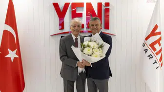 Murat Karayalçın CHP'den istifa ederek YENİ Parti'ye geçti