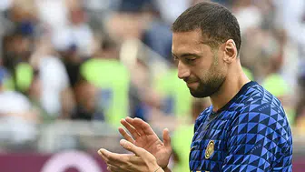 İnterli yıldız Barella'dan Hakan Çalhanoğlu mesajı: O tam bir gerçek lider