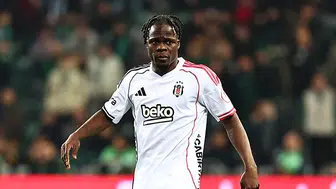 Beşiktaş'ı yenilgiden kurtardı: Junior Olaitan Avrupa'da zirveye ortak oldu!
