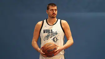 Nikola Jokic NBA tarihine geçti: 200 barajını aşan ikinci efsane oldu