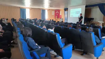 Eskişehir Emniyeti’nden gençlere siber güvenlik kalkanı