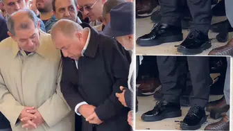 Cenaze namazında Fatih Terim’in başına gelen beklenmedik aksilik: Ayakkabısının tabanı koptu!