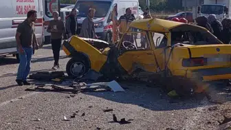 Hüyük'te araçlar kafa kafaya çarpıştı: Acı haber hastaneden geldi