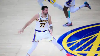 Luka Doncic'in 41 sayısı yetmedi: Lakers sahasında ilk yenilgisini aldı