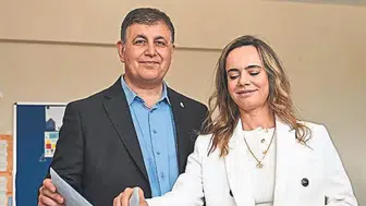 Cemil Tugay’ın eşi Öznur Tugay kimdir? Kaç yaşında, aslen nereli, ne mezunu, mesleği ne, nerede çalışıyor, ne zaman evlendiler?