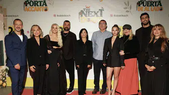 Dikey dizi formatındaki "Konu Komşu" gala yaptı