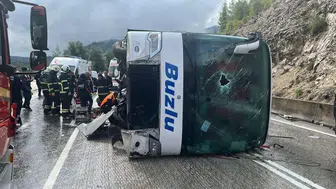 Isparta yönünde devrilen otobüste bilanço netleşti: 1 ölü, 7 yaralı