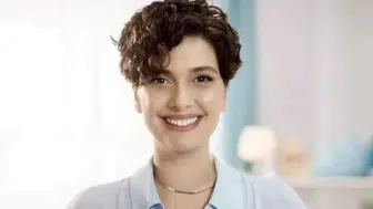 Bergüzar Korel nasıl 8 ayda 25 kilo verdi? Zayıflama sırrı ve aile hayatı
