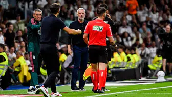 Mourinho'dan olay kararlar silsilesi: Hakem tepkisi El Clasico'yu yaktı