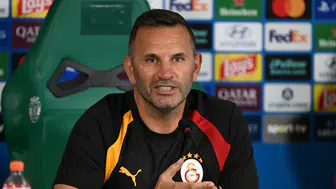 Galatasaray'da kritik zirve: Okan Buruk soyunma odasında sesini yükseltti