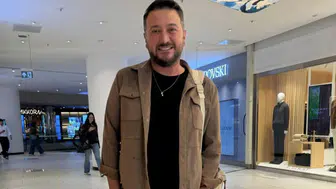 Onur Büyüktopçu annesinin Parkinson ve demans hastalığıyla mücadelesini anlattı